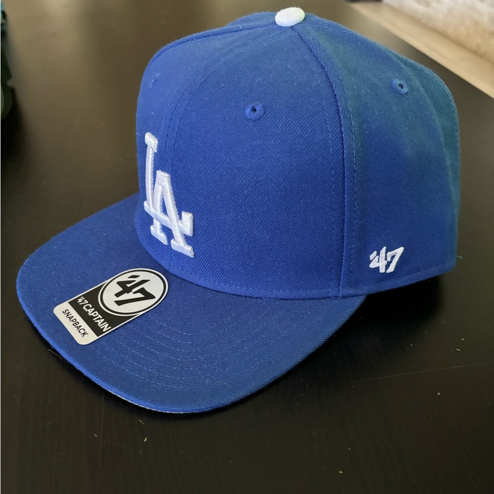Dodgers hat new